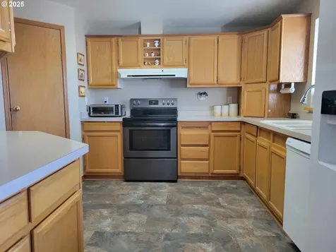4413 Settlers Loop Forest Grove OR 97116