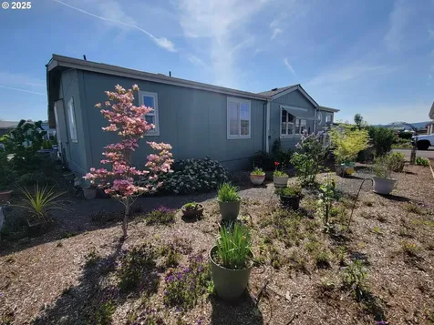 4413 Settlers Loop Forest Grove OR 97116