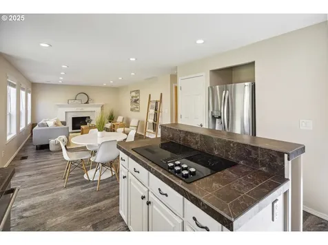 18404 SE 37th Circle Vancouver WA 98683