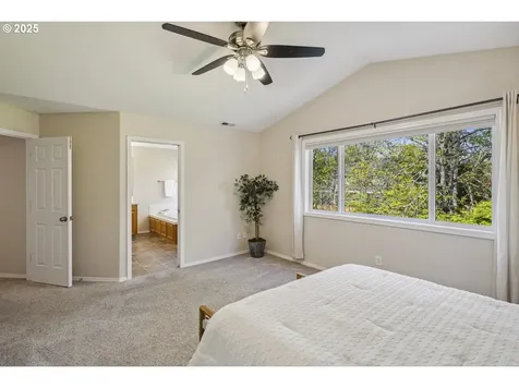18404 SE 37th Circle Vancouver WA 98683