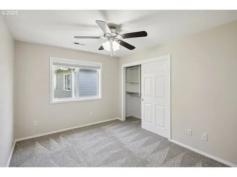 18404 SE 37th Circle Vancouver WA 98683
