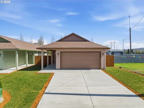 204 Douglas Street Longview WA 98632