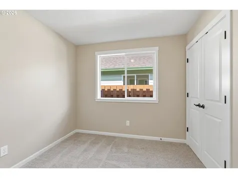 204 Douglas Street Longview WA 98632