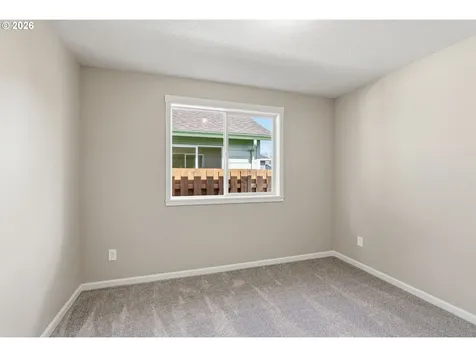 204 Douglas Street Longview WA 98632