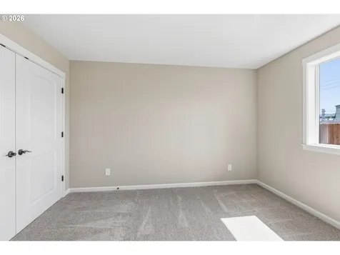204 Douglas Street Longview WA 98632