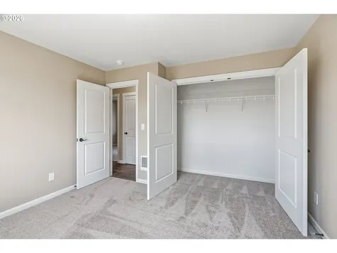 204 Douglas Street Longview WA 98632