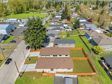 204 Douglas Street Longview WA 98632
