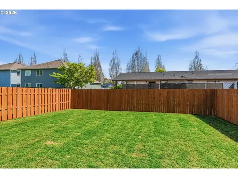 204 Douglas Street Longview WA 98632