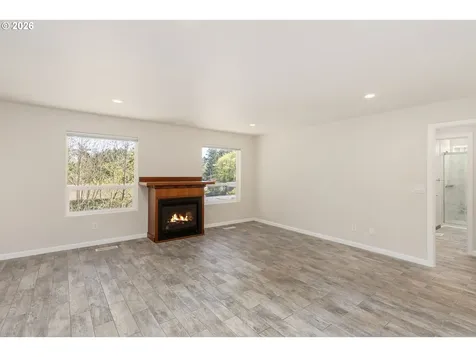 5719 SW 40th Avenue Portland OR 97221