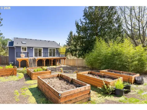 5719 SW 40th Avenue Portland OR 97221