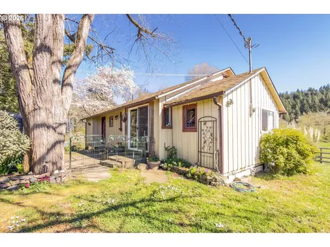 14982 Highway 42 Myrtle Point OR 97458