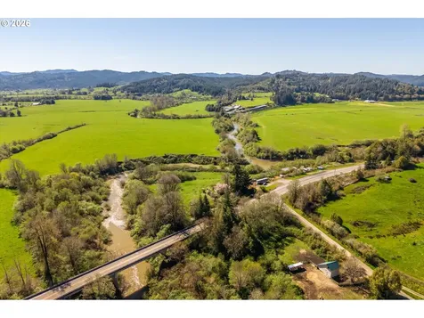 14982 Highway 42 Myrtle Point OR 97458