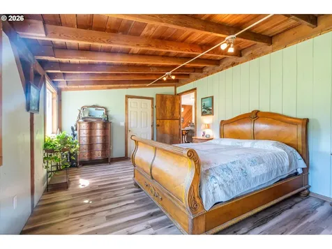 14982 Highway 42 Myrtle Point OR 97458
