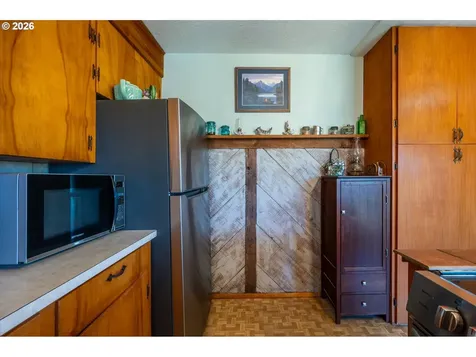 14982 Highway 42 Myrtle Point OR 97458