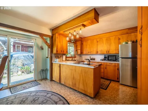 14982 Highway 42 Myrtle Point OR 97458
