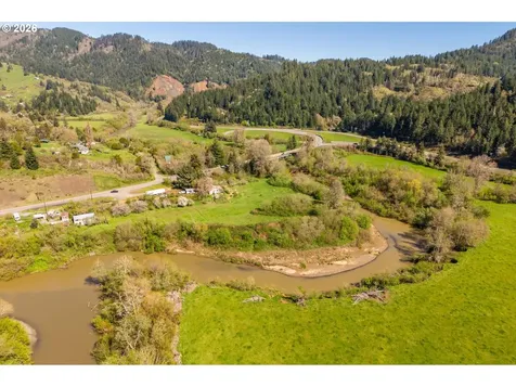 14982 Highway 42 Myrtle Point OR 97458