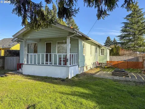 7906 N Wall Avenue Portland OR 97203