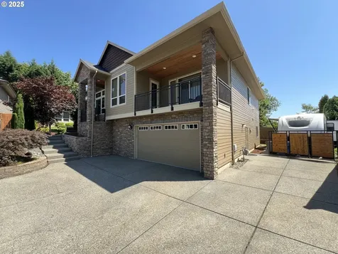1323 SE Columbia Crest Court Vancouver WA 98664