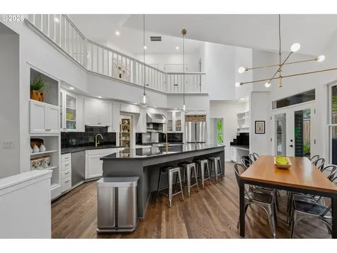 29 Hillshire Drive Lake Oswego OR 97034