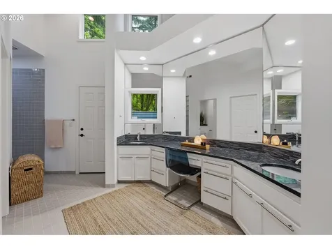 29 Hillshire Drive Lake Oswego OR 97034