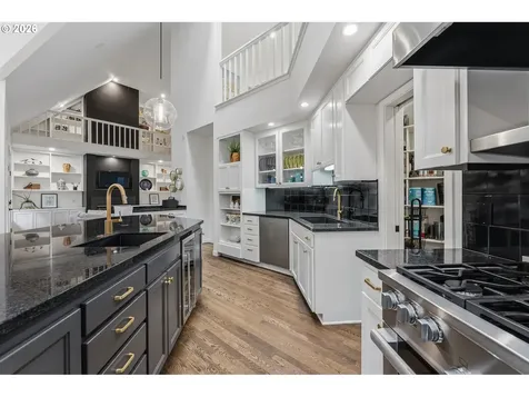 29 Hillshire Drive Lake Oswego OR 97034
