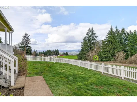 7280 SE Eola Hills Road Amity OR 97101