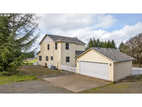 7280 SE Eola Hills Road Amity OR 97101