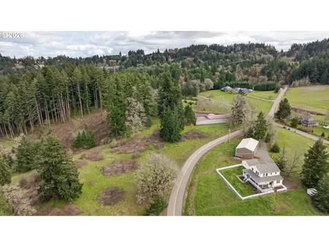 7280 SE Eola Hills Road Amity OR 97101