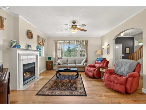7280 SE Eola Hills Road Amity OR 97101