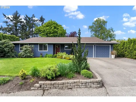 1709 N Cedar Street Newberg OR 97132