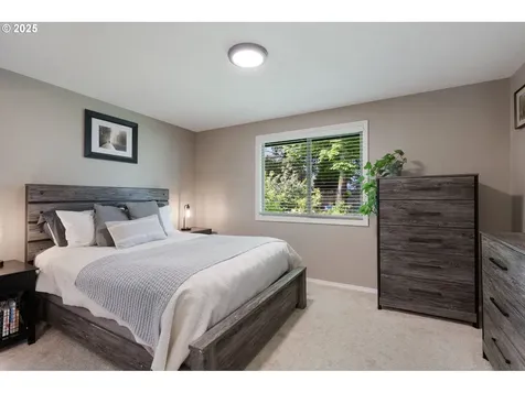 1709 N Cedar Street Newberg OR 97132