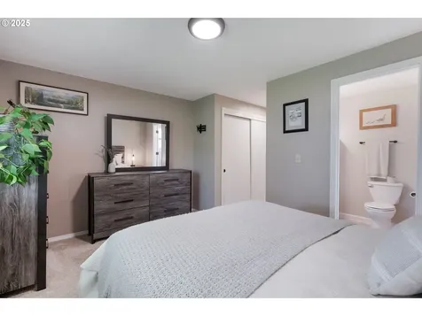 1709 N Cedar Street Newberg OR 97132