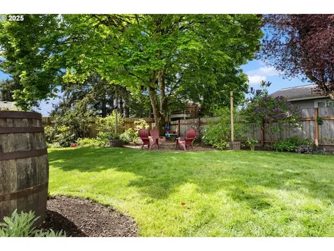 1709 N Cedar Street Newberg OR 97132