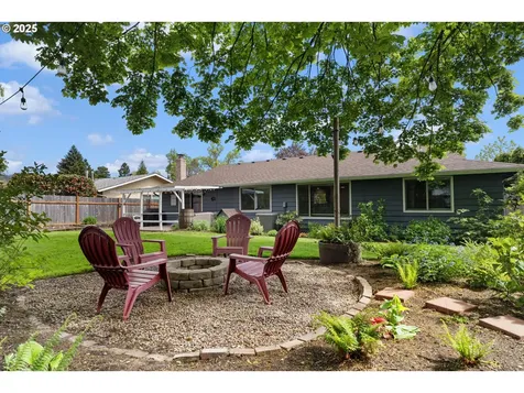 1709 N Cedar Street Newberg OR 97132