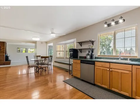 5823 Glen Echo Avenue Gladstone OR 97027