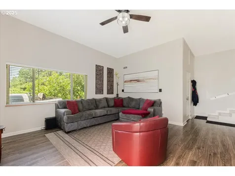 5823 Glen Echo Avenue Gladstone OR 97027