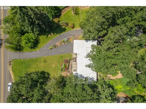 5823 Glen Echo Avenue Gladstone OR 97027