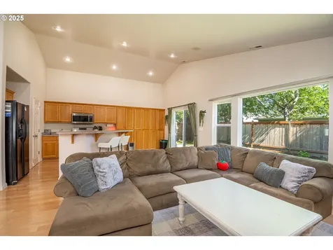 5419 Baden Way Eugene OR 97402