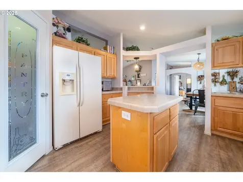 104 SE Fair Wind Court Depoe Bay OR 97341