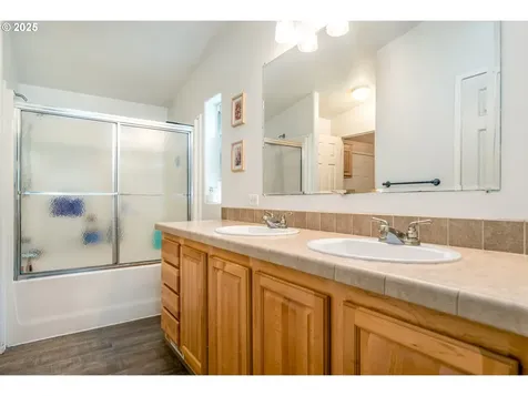104 SE Fair Wind Court Depoe Bay OR 97341