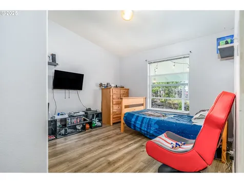 104 SE Fair Wind Court Depoe Bay OR 97341