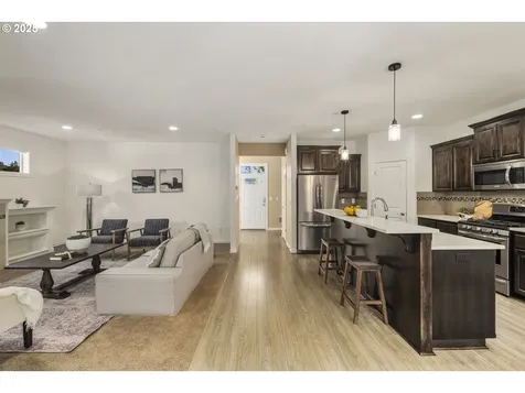 4014 NE Everett Court Camas WA 98607