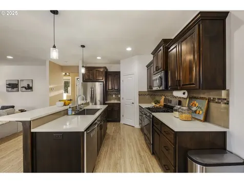 4014 NE Everett Court Camas WA 98607