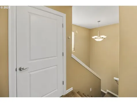 4014 NE Everett Court Camas WA 98607