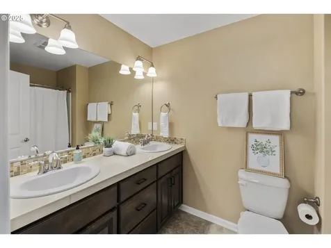 4014 NE Everett Court Camas WA 98607