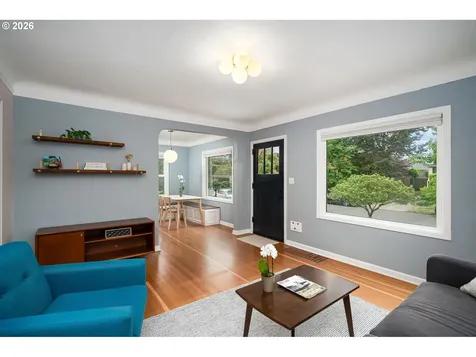 7716 N Mckenna Avenue Portland OR 97203
