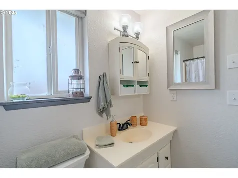 9110 NE 145th Avenue Vancouver WA 98682