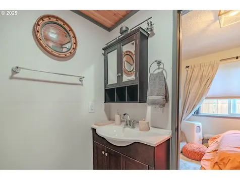 9110 NE 145th Avenue Vancouver WA 98682