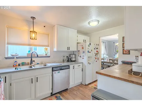 9110 NE 145th Avenue Vancouver WA 98682