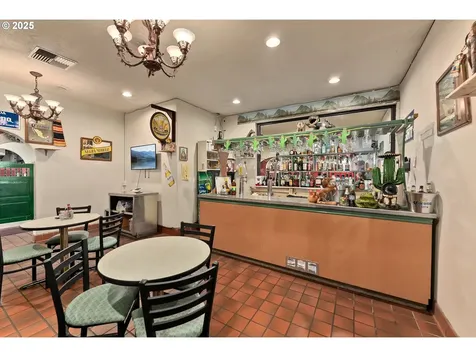 1347 NE Stephens Street Roseburg OR 97470